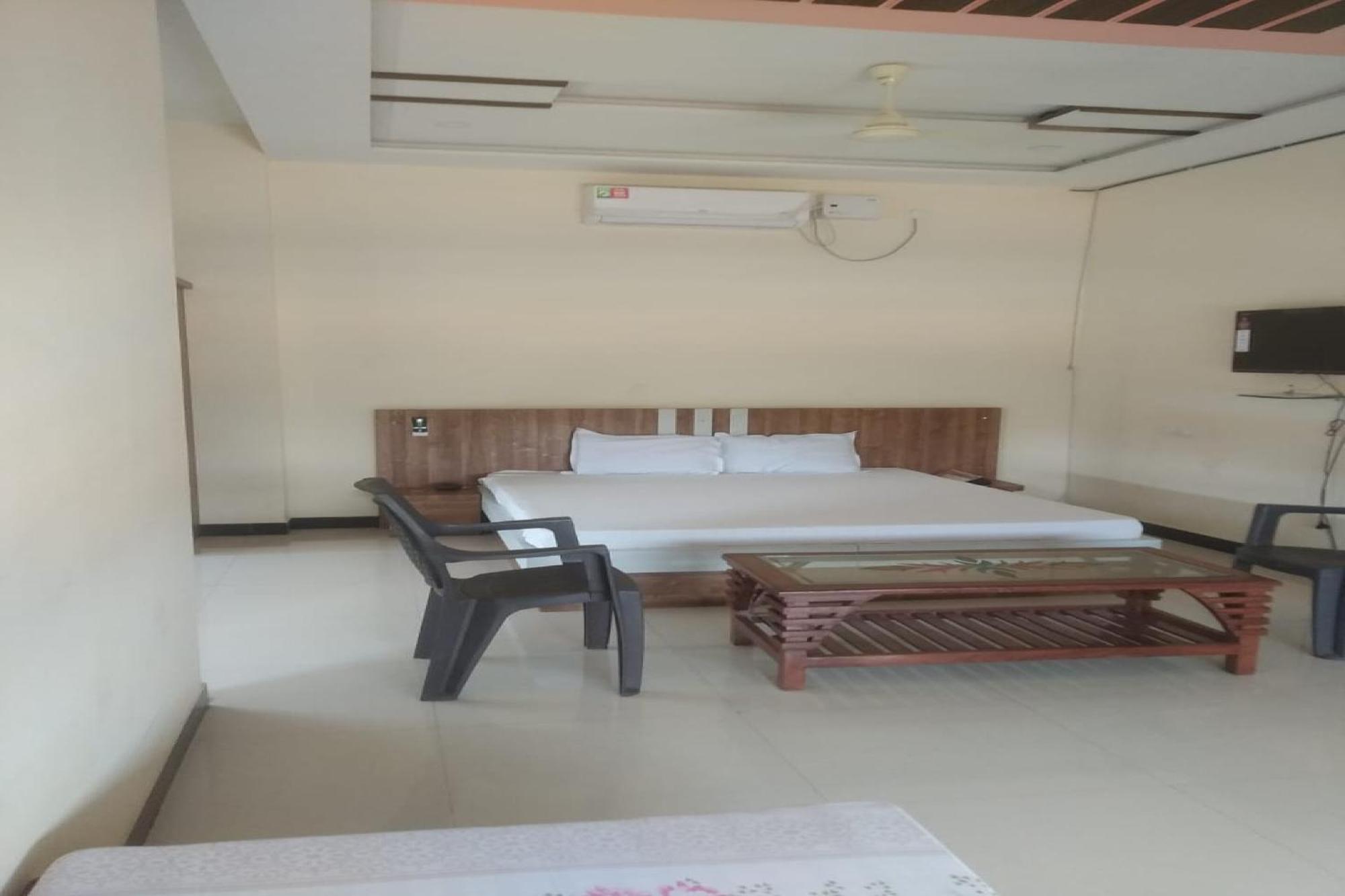 Hotel O Athitya Resort Sikar Екстериор снимка